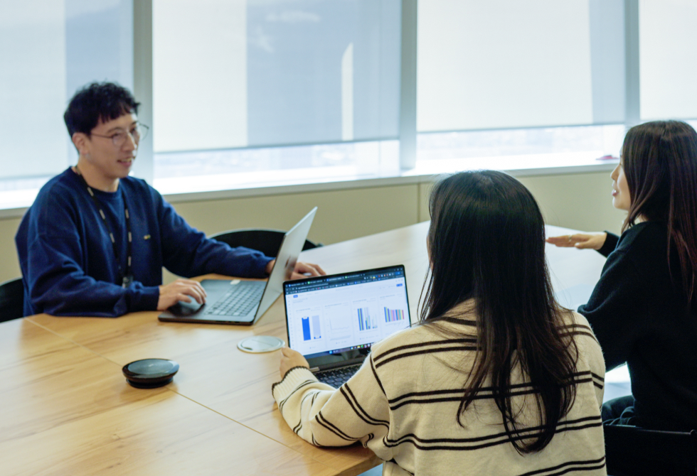 가설과 실험으로 정답을 찾는 사람들, 퍼포먼스·CRM 파트